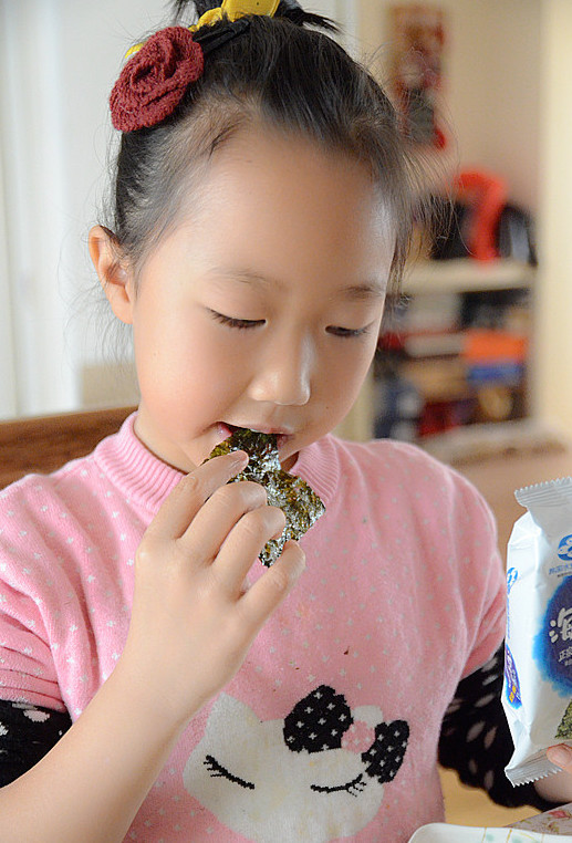 孩子爱吃零食，当然是健康第一